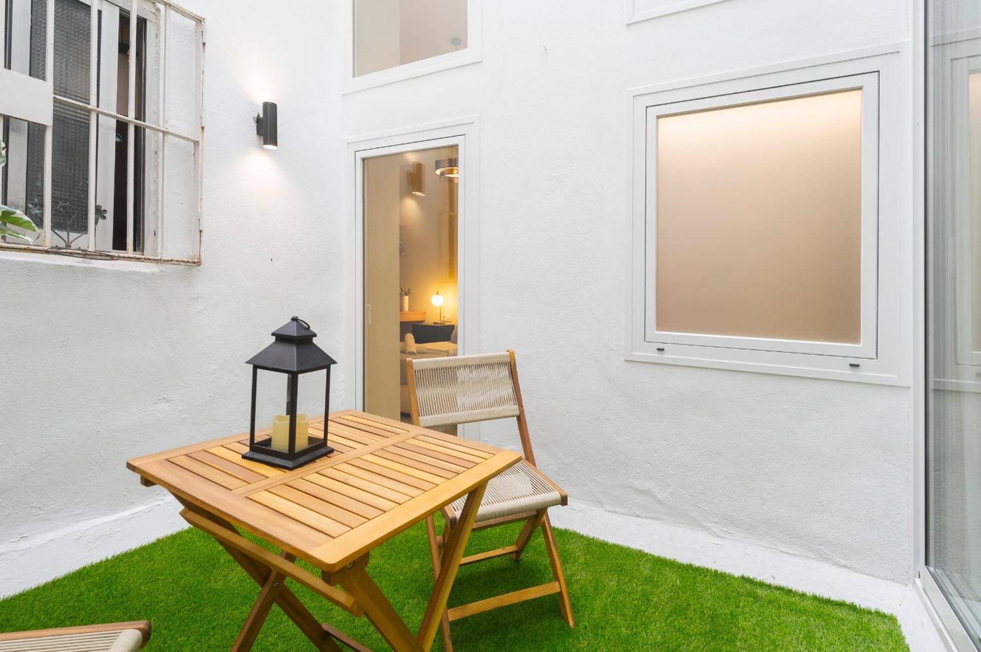 New In Santa Cruz Quarter Next To Giralda *