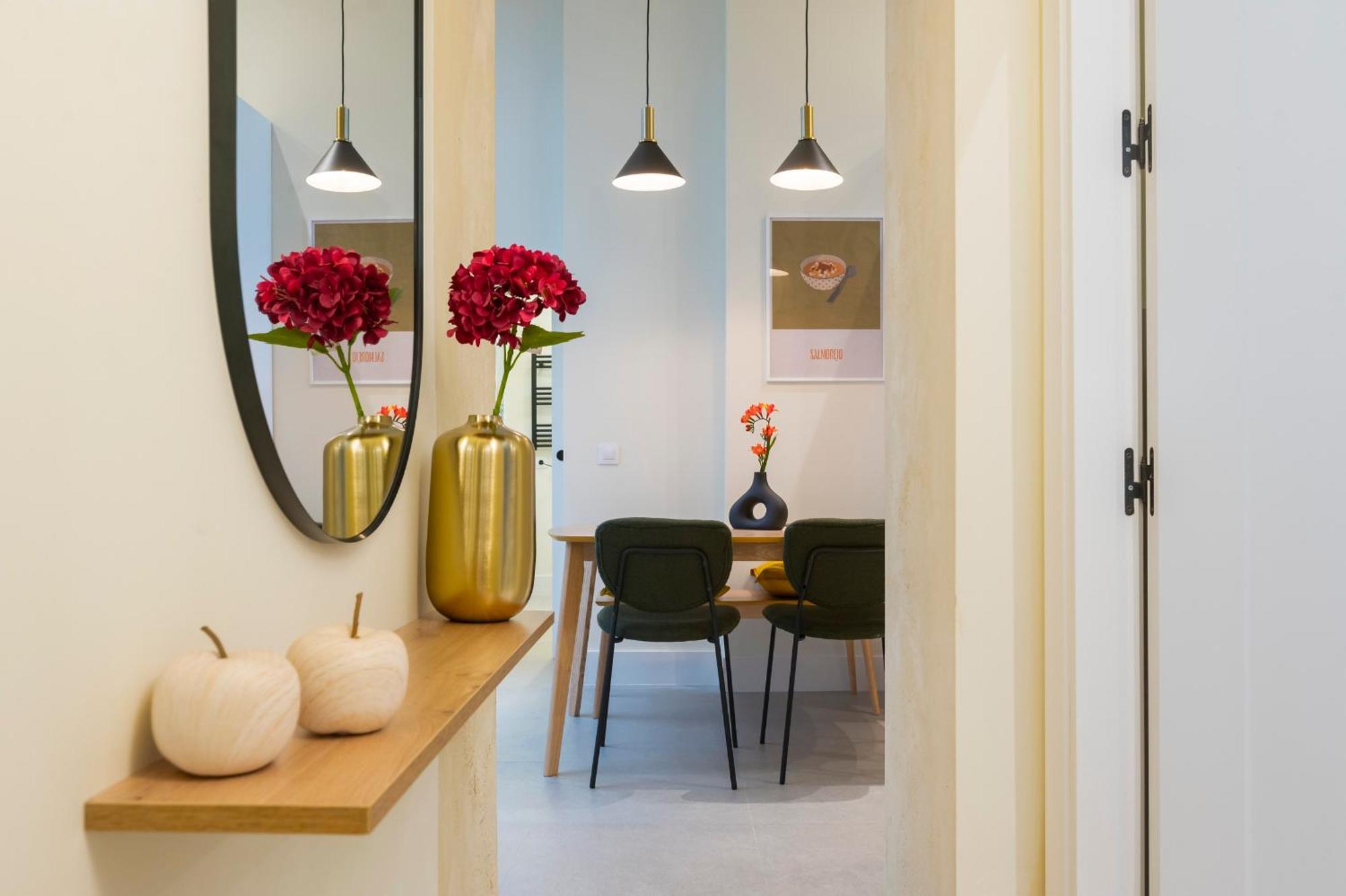 Appartement New In Santa Cruz Quarter Next To Giralda Sevilla